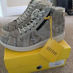 Strive Ankle Boots NEW size 8