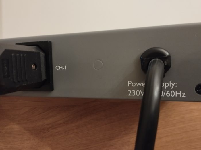 Socket isolation control unit