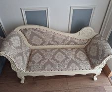 Chaise Lounge