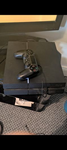 PS4 + Controller