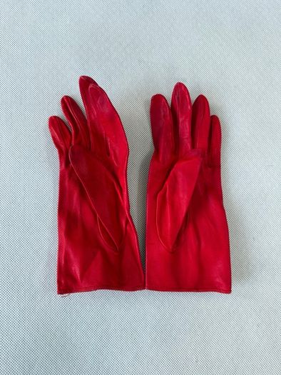 Vintage Soft Red Leather Ladies Gloves - Genuine Leather