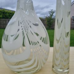 The vases are Finnish art glass by Oy Kumela