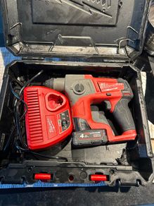 Milwaukee Sds m12