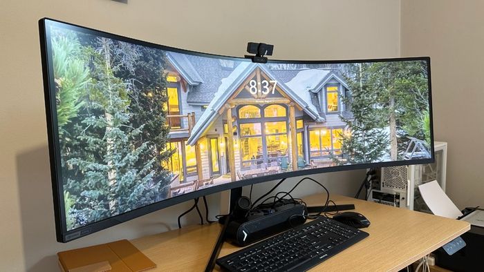 Samsung LC49RG90SSPXXU 49" Curved LED Monitor - Dual WQHD 5120 x 1440, 120Hz, HDMI, Displayport, USB