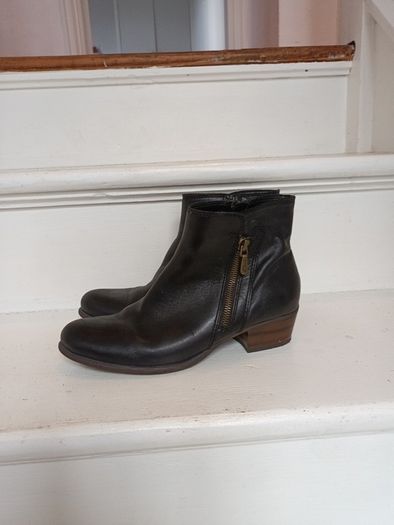 womens boots