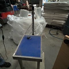 box weighting scales