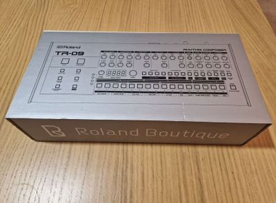 Roland TR-09