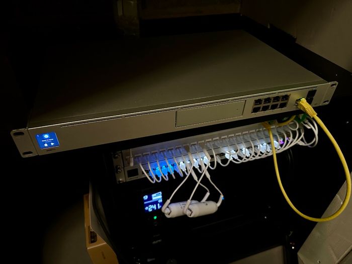 UniFi Dream Machine Pro (UDM-Pro)