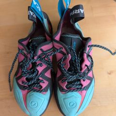 climbing shoes Scarpa Women's Vapor