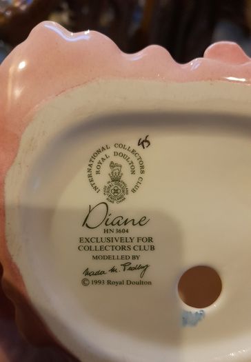 Royal Doulton figurine "Diane"
