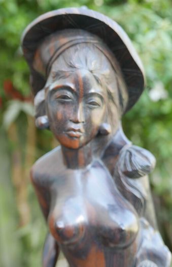 Vintage Sculpture -  Woman Wooden Carving -  Fine Art - Hand Carved Hard Woman Wood Sculpture - height 24,5"
