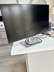 Dell P2721Q 27-inch 4K UHD IPS monitor