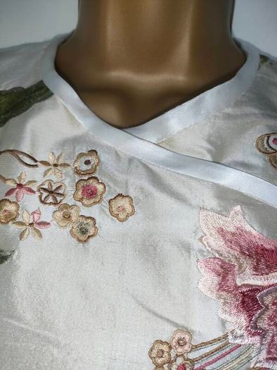 Cream floral embroidered  Oriental dress size medium occasion wedding holiday Postage included