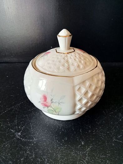 Irish Parian Donegal China Lidded Sugar Bowl "Rose"