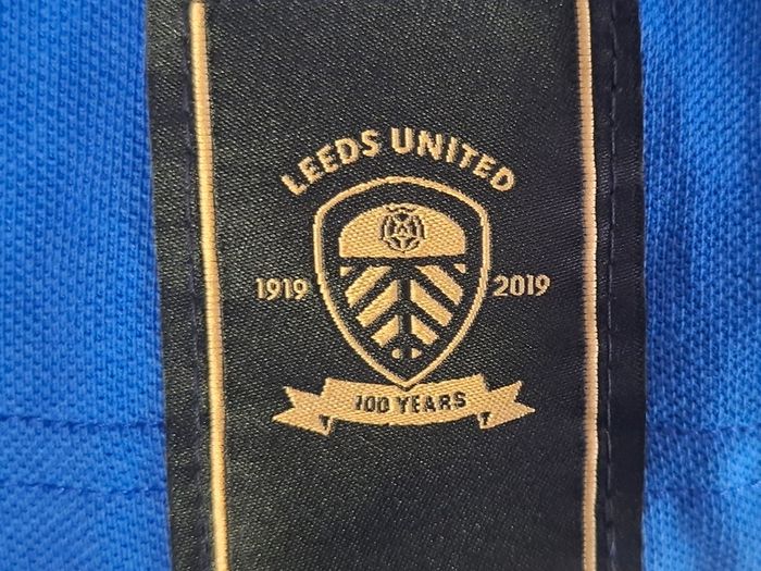 Leeds United (New with Tags) Kappa Football Jersey (Adult Medium) FREE POST