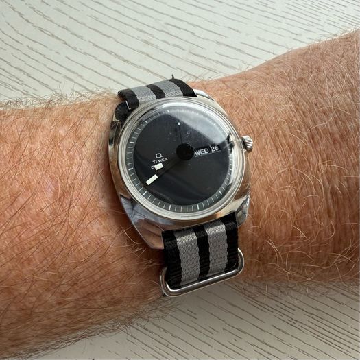 Timex Q Enigma 1975