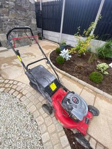 Lawnmower - damage on body/frame