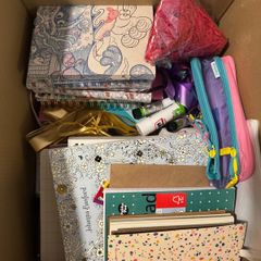 Box of crafty stuff mostly new