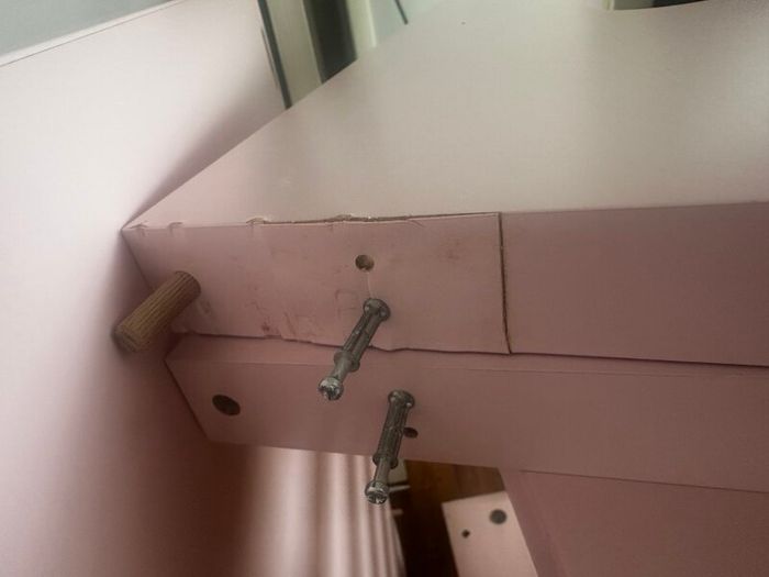 Girl Extendable Bed. light Pink and Mattress. IKEA BUSUNGE