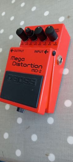 BOSS MD-2 Pedal - Mega distortion