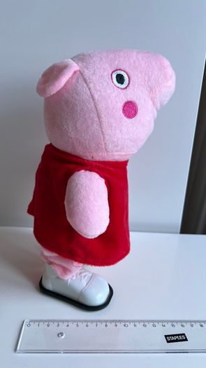 Unique Peppa Pig Walking Toy (plays Peppa Pig theme song)