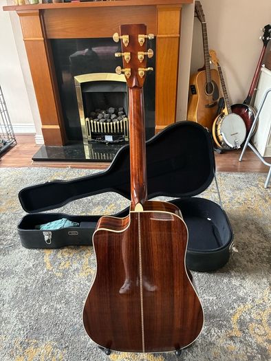 sigma semi acoustic guitar