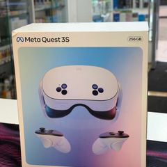 META Meta Quest 3S Virtual Reality Headset & Controllers - 256 GB