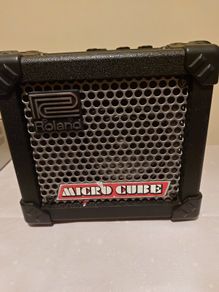 Roland Micro Cube Guitar Amplifier, in excellent condition