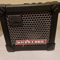 Roland Micro Cube Guitar Amplifier, in excellent condition