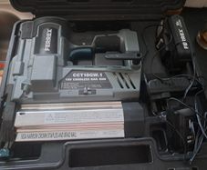 Nail gun