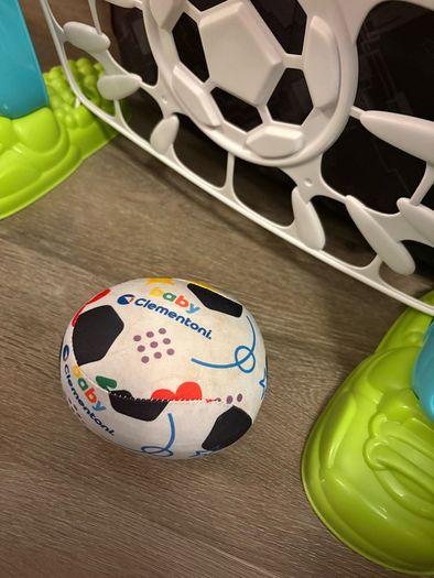 baby clemontoni football goal