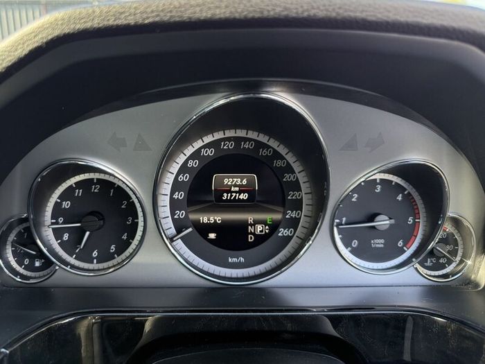 Mercedes-Benz E-Class 2012