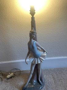 Lladro Nao Ballerina Porcelain Table Lamp