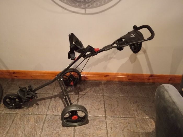 Masters golf 5five series 3 wheel trolley