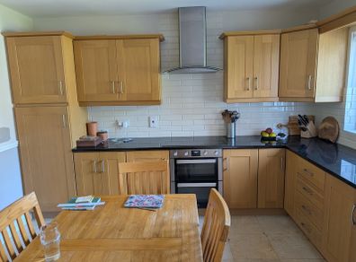 Complete kitchen