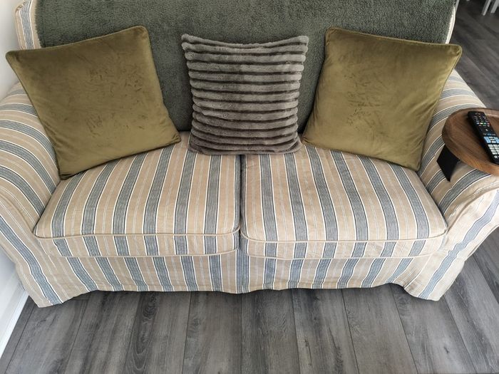 2 and 3 seater sofa