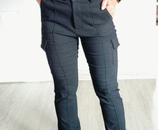 QUIZ cuffed black cargo pants, size 8