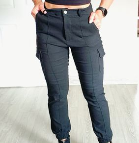 QUIZ cuffed black cargo pants, size 8