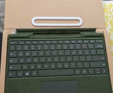 Microsoft Surface Pro Signature Keyboard (Forest Green, US QWERTY, Slim Pen 2 Slot, Unused)