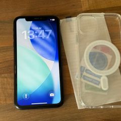 iPhone 11 64GB Unlocked