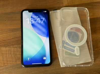 iPhone 11 64GB Unlocked