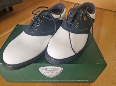 Ladies golf shoes size 6 (new)