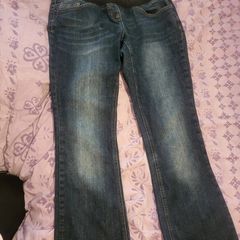 Maternity jeans