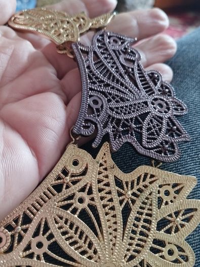 Beautiful openwork necklace.