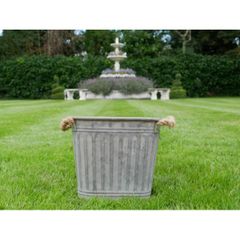 Planter D9489