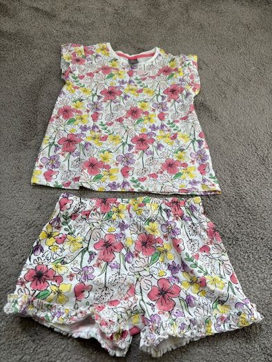 girl summer set t shirt and shorts 7/8 years old 122/128cm