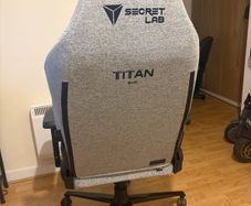SecretLab Titan Evo