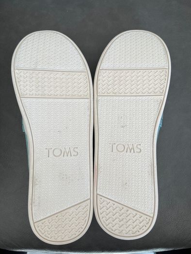 TOMS mint shoes size uk 4