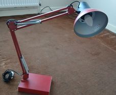 Desk lamp