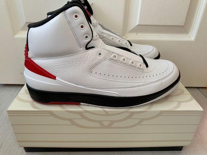 Nike Air Jordan 2 OG Chicago (2022) UK 10/ US 11 Brand New Deadstock